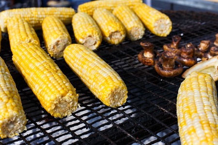 corncobs on grill.