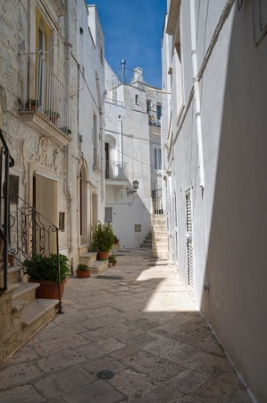 Alleyway. Locorotondo. Apulia.の写真素材