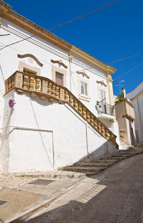 Alleyway. Laterza. Puglia. Italy.の写真素材