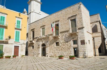 Alleyway, Molfetta. Puglia. Italy.のeditorial素材
