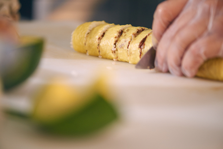 Chef making sushiの写真素材