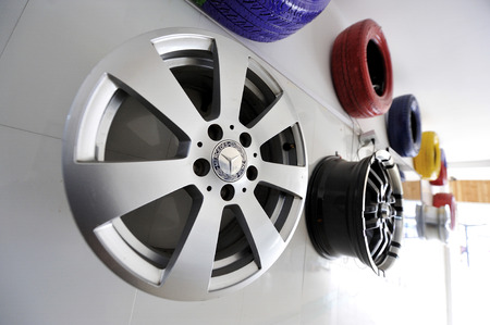 Auto 4S shops