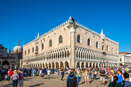 VENICE,ITALY - SEPTEMBER 23,2014 - Doges Palace in Venice. The Venice finds several pedestrian streets and squares with beautiful architecture.のeditorial素材