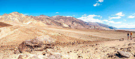 DEATH VALLEY MAY USA 232 015 Death Valley is a desert valley Located in Eastern California. It is the Lowest Driest and hottest area in North America.のeditorial素材