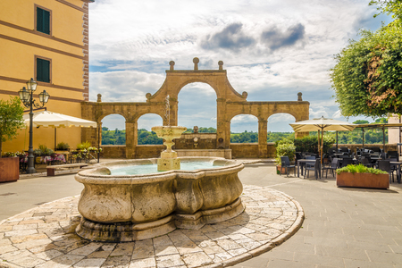 View at the fountain of Place of the Republic in Pitigliano, Italyの写真素材