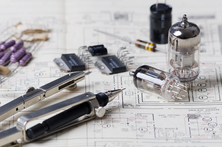 Electronic schematic tube amp with transistors and other equipment