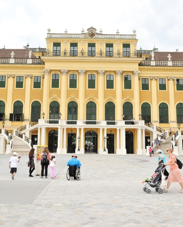Vienna, Austria - July 8, 2011: Tourists visiting the famous Schonbrunn Palace, one of the most important touristic and cultural landmarks of Vienna のeditorial素材