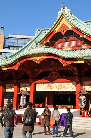 Tokyo, Japan - 31 December, 2011: People visiting Sensoji temple in Asakusa during the last day of the year (Omisoka)のeditorial素材