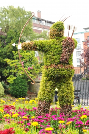 Nottingham, UK - 22 August, 2011: Robin Hood statue made of flowers in Nottingham のeditorial素材