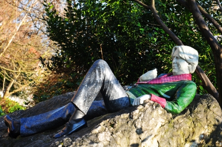 Dublin, Ireland - March 2013  Statue of Oscar Wilde in Merrion Square, Dublin, Irelandのeditorial素材