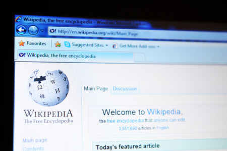 LONDON, UK - FEBRUARY 6, 0211:  Close up of Wikipedia encyclopaedic project on laptop screen (illustrative editorial)のeditorial素材