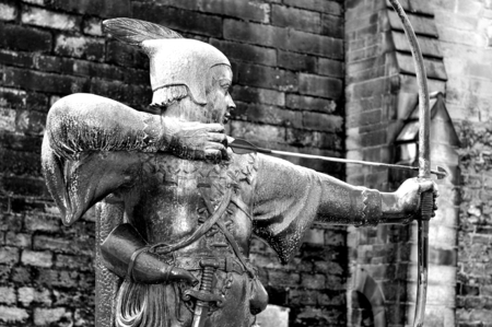 NOTTINGHAM, UK - APRIL 1, 2015: Architectural detail of the castle in Nottingham with Robin Hood statueのeditorial素材