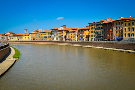 View of the river Arno crossing the town of Pisa in Italyのeditorial素材