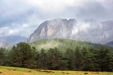 Urkiola mountain range with mist. Basque Countryの写真素材