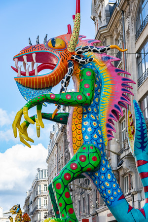 Lille, FRANCE-May 04,2019: Colorful figures on the streets of Lille.Parade opens the fifth season of Lille 3000.のeditorial素材