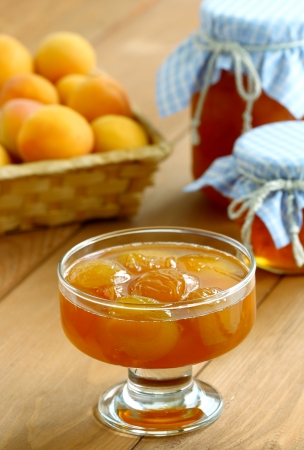 Homemade apricot jam and apricot on a wooden table
  の写真素材