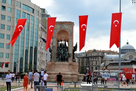 Taksim. Istanbul. Turkey. Autumn. Before the rainのeditorial素材