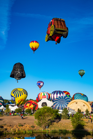 Reno, Nevada - Sept 8, 2012: Hot Air Balloons Lift Offのeditorial素材