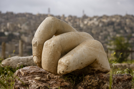 Close-up of Hand of Hercules Statue in Amman, Jordanの写真素材