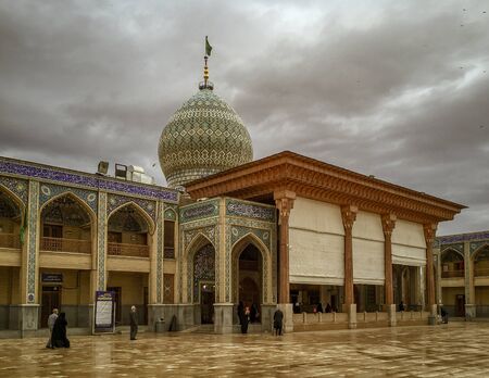 Shiraz, Iran - 2019-04-09 - Shah Ceragh Shrine - center courtyard.のeditorial素材