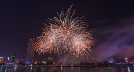 DIFF (Da Nang International Fireworks Festival 2017) Vietnam Jun 2017.のeditorial素材