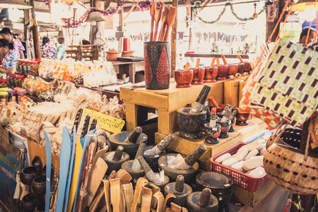 Phra Nakhon Si Ayutthaya, Thailand - April 14, 2015: Ayothaya Floating Market. Has a many visitors, both Thais and foreign visitors with varieties of Thai clothes and Thai food at Ayutthaya,Thailandのeditorial素材