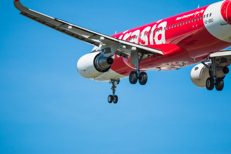 BANGKOK, THAILAND - JUNE 1, 2015: HS-BBO Airbus A320-216 of Thai Air Asia landing to Don Mueang International Airport Thailand. Thai Air Asia company is the largest low cost airlines in Asia.のeditorial素材