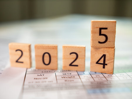 2025 business year countdown transitioning from 2024 future planning insights and strategiesの写真素材