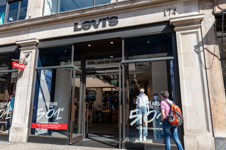 London. UK- 04.09.2023. The store front of the branch of the famous American clothing company Levi's in Regent Street.のeditorial素材