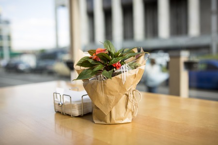 Fine Free cafe Table Setting With Bouquetの写真素材