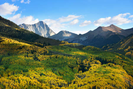 Capitol peak in Fallの写真素材