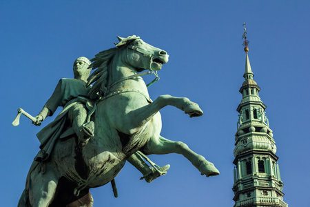 Bishop Absalon statue in Hojbro Plads in Copenhagen, Denmarkのeditorial素材