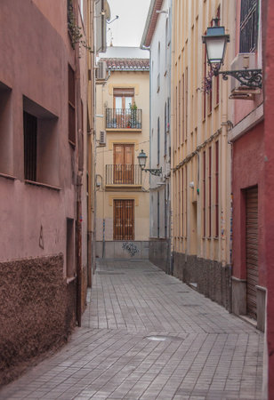 A cozy dead end in a neat neighbourhood of an old city.の写真素材