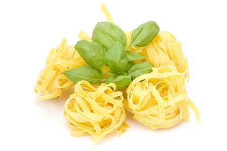tagliatelle and basilの写真素材