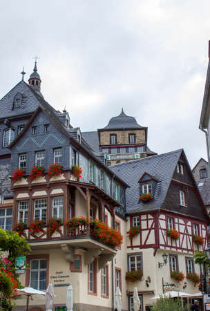 BEILSTEIN, GERMANY - OCTOBER 03 2019: historic village along the river Moselle with old half-timbered houses and the ruins of castle Metternich on top of the hillsのeditorial素材