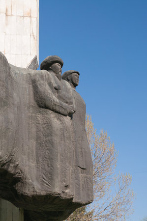 BISHKEK, KYRGYZSTAN - MAY 02, 2014:  People's Friendship Monument in honour of the 100th anniversary of Kyrgyzstan's entry to Russia. Bishkek formerly  Frunze, is the capital and the largest city of the Kyrgyz Republic.  The population - 900,000 peopleのeditorial素材