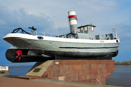 Nizhny Novgorod, Russia - May 4, 2015: Monument of the boat Hero on Lower Volga river embankment. It is former part of the Volgian military fleet, which took part in the Battle at Stalingrad during the Great Patriotic War yearsのeditorial素材