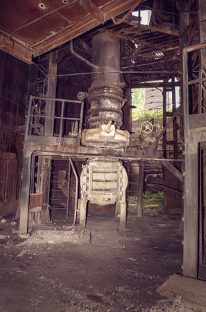 Old mechanism in blast furnace workshop on Mining and metallurgical plantのeditorial素材