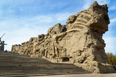 Volgograd, Russia - August 31, 2016: Ruined walls. It is the walls present the ruins of Stalingrad that was demolished but undefeated. Memorial complex Mamayev Kurgan in Volgograd.のeditorial素材