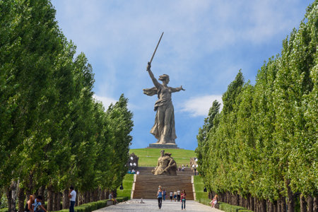Volgograd, Russia - August 31, 2016: Avenue of Lombardy Poplars. Memorial complex Mamayev Kurgan in Volgograd. Mamayev Kurgan memorial complex dominated by the statue of Motherland Callsのeditorial素材