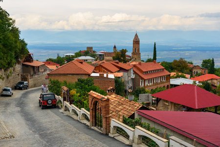Signagi, Georgia - Sent 16, 2016: View of street and Alazani valley in Sighnaghi city at Kakheti region. It is City of Love in Georgia, with many couples visiting it just to get marriedのeditorial素材
