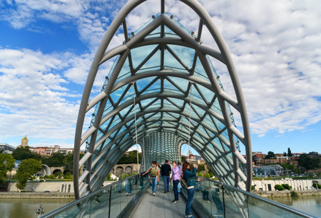 Tbilisi, Georgia - September 25, 2016: Bridge of Peace over the Kura Riverのeditorial素材
