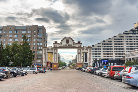 Krasnoyarsk, Russia- August 9, 2017: Triumphal Arch of Krasnoyarsk. It was opened 2003のeditorial素材
