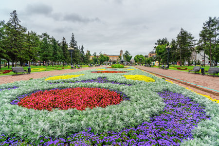 Irkutsk, Russia- Aug 14, 2017: View of Kirov Square This beautiful walking area has been around for over 300 years. At different times it was called Kremlevskaya, Spasskaya, Bogorodskaya, Tikhvinskayaのeditorial素材