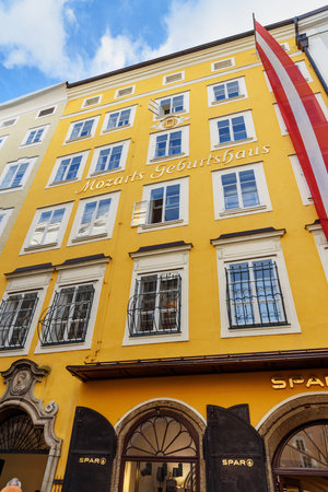 Salzburg, Austria - October 29, 2018: Mozart's Birthplace Museum.Mozart family resided on the third floor from 1747 to 1773のeditorial素材