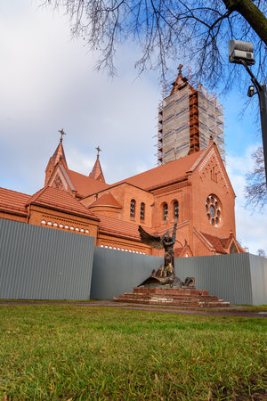 Minsk, Belarus - November 15, 2018: Church of Saints Simon and Helena on Independence Squareのeditorial素材