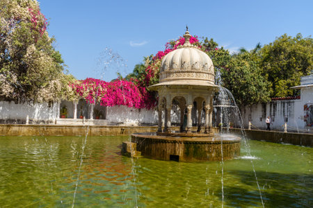 Udaipur, India - February 17, 2019: Fontain in Saheliyon ki Bari gardens or Courtyard of the Maidens in Udaipur. Rajasthanのeditorial素材