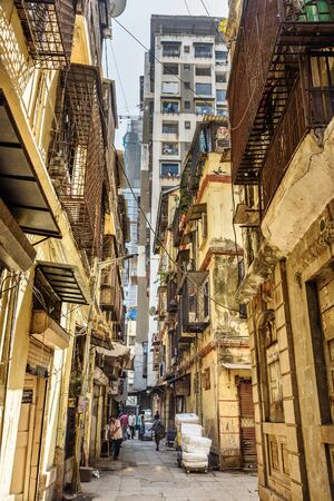 Mumbai, India - February 25, 2019: Narrow street in center of Mumbaiのeditorial素材