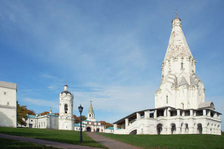 View of Church of the Ascension and architectural complex in Kolomenskoye on autumn day. Moscow. Russiaの写真素材