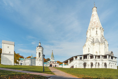 View of Church of the Ascension and architectural complex in Kolomenskoye on autumn day. Moscow. Russiaの写真素材